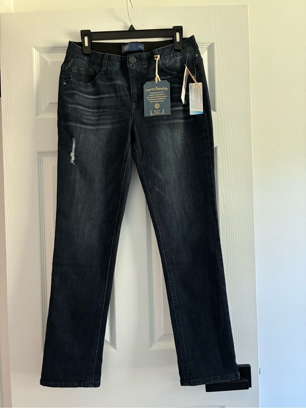 Democracy Women Size 6 Ab Solution Girlfriend Mold & Hold Distressed Jeans